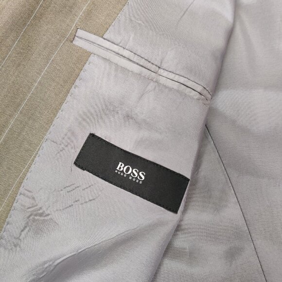 Hugo Boss Men's Pin Striped Blazer Jacket Size 44 Slim Fit Wool Quiet Luxury - Picture 3 of 8